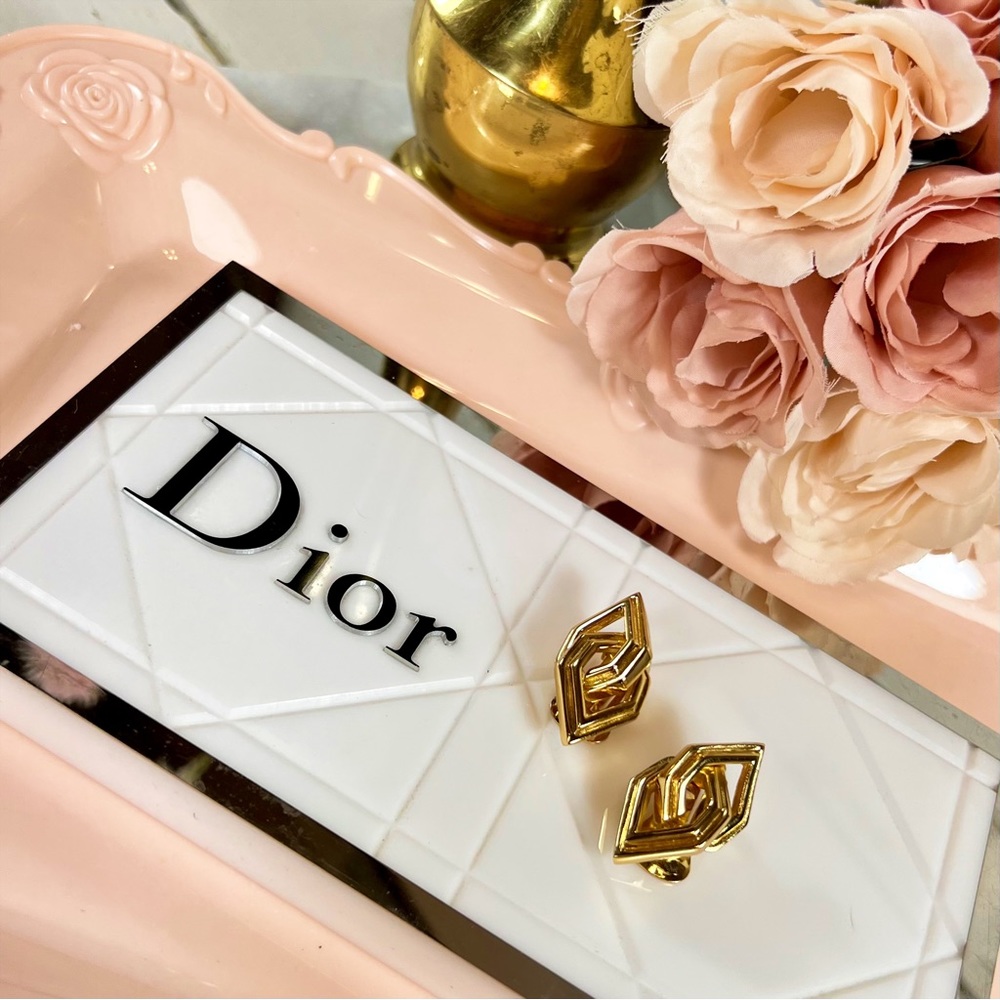 Christian Dior Abstract Gold Clip-On Earrings - Picture 3 of 9